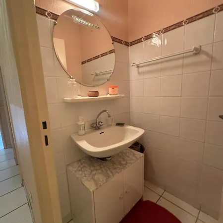 אכסניה Privative Avec Balcon Cugnaux